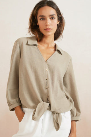 YAYA | Knotted Cropped Blouse in Army Green