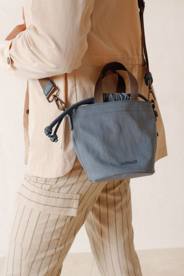 Indi & Cold | Bomboniere Technical Bag In  Blue Quartz